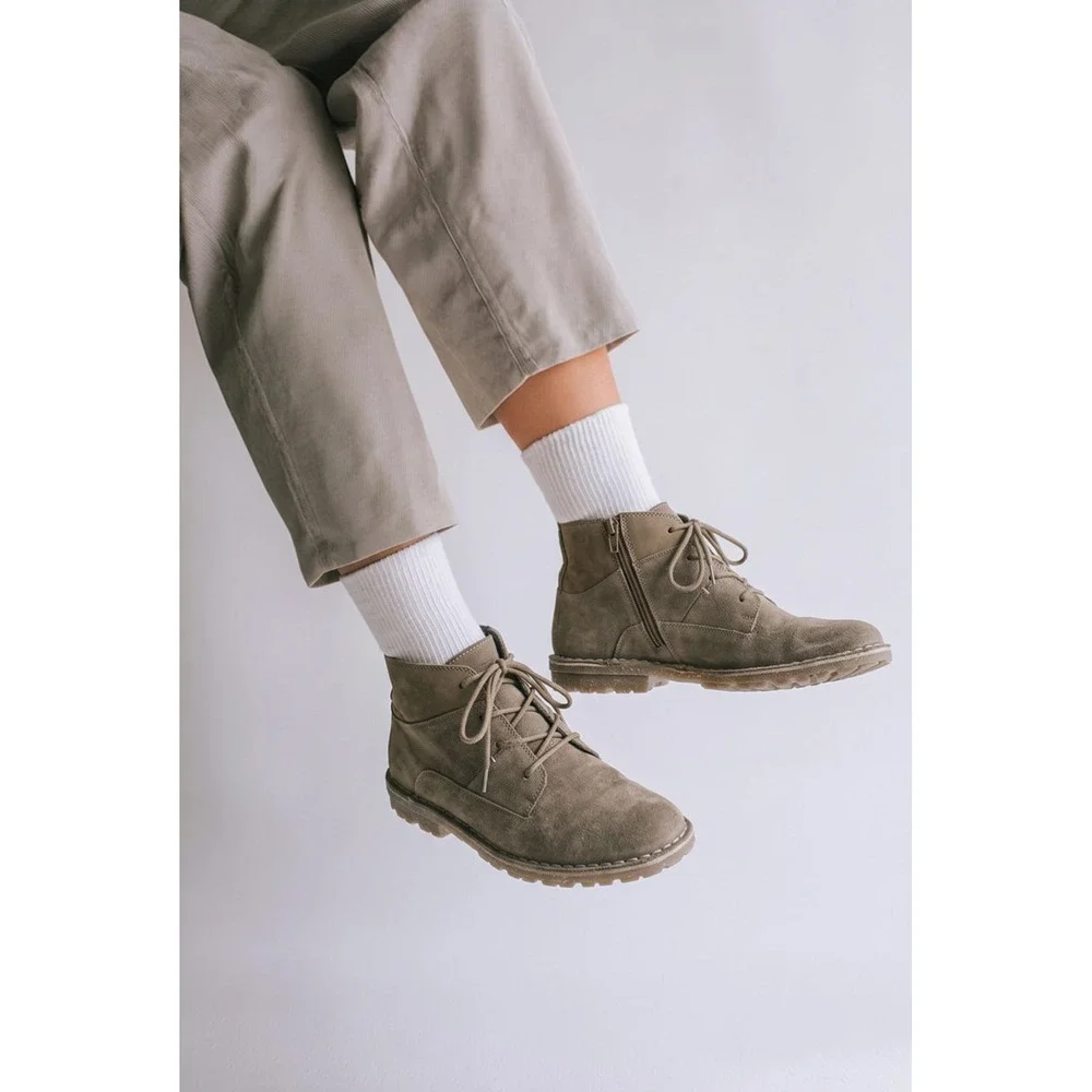 Clarks Womens Suede Lace Up Ankle Boots Olive Taupe Side Zip Chukka Booties